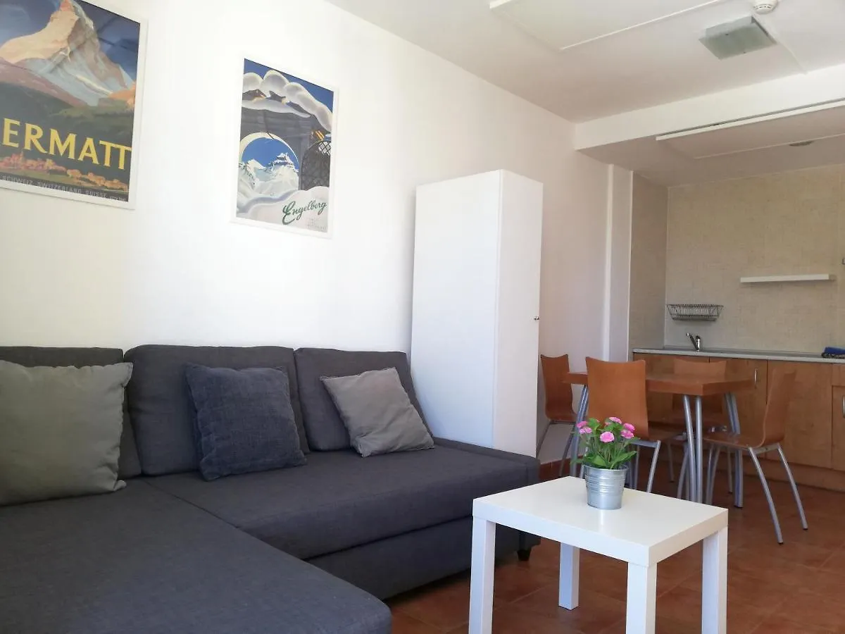 Apartamentos Monte Gorbea Con Parking Y Wifi By Surynieve Serra Nevada 0*,  Espanha